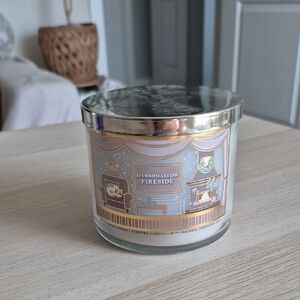 Bath & Body Works Marshmallow Fireside Candle - Cream & Silver Accents